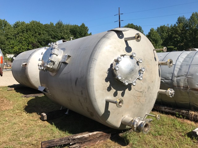 ***SOLD*** used 2500 Gallon Stainless steel Vacuum Tank. Rated 75/Full Vacuum @ 350 Deg.F. Built by Alloy Fab. NB # 1510.  7' dia. x 8' T/T. 316L Stainless Steel. Approx. 17.5